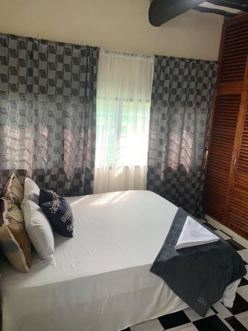 Jambo Diani 1-Bedroom Apartment Close To The Beach Playa de Diani Exterior foto